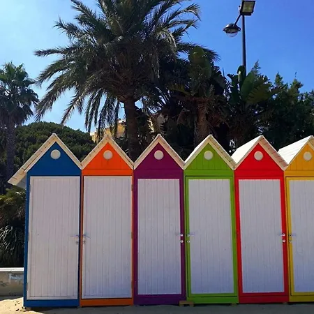 Apartament 2 Pers Au Lavandou, Pres Plage, Parking, Menage Inclus - Fr-1-251-78 *